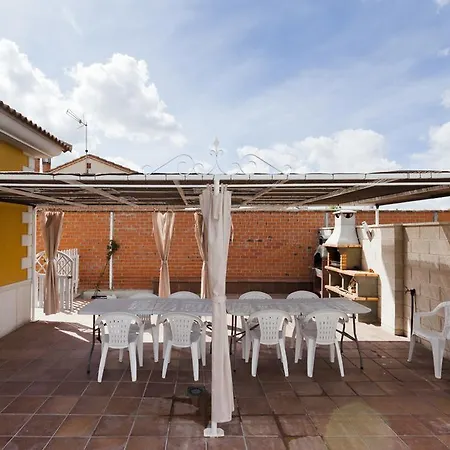 Holiday Calle Miguel Delibes *